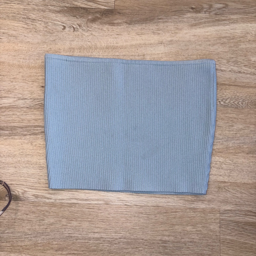La Hearts Sky Blue Ribbed Material